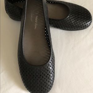 Aerosoles Stitch n Turn Ballet style Shoes Black